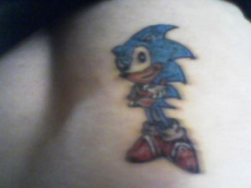 sonic-tattoo-lady-1